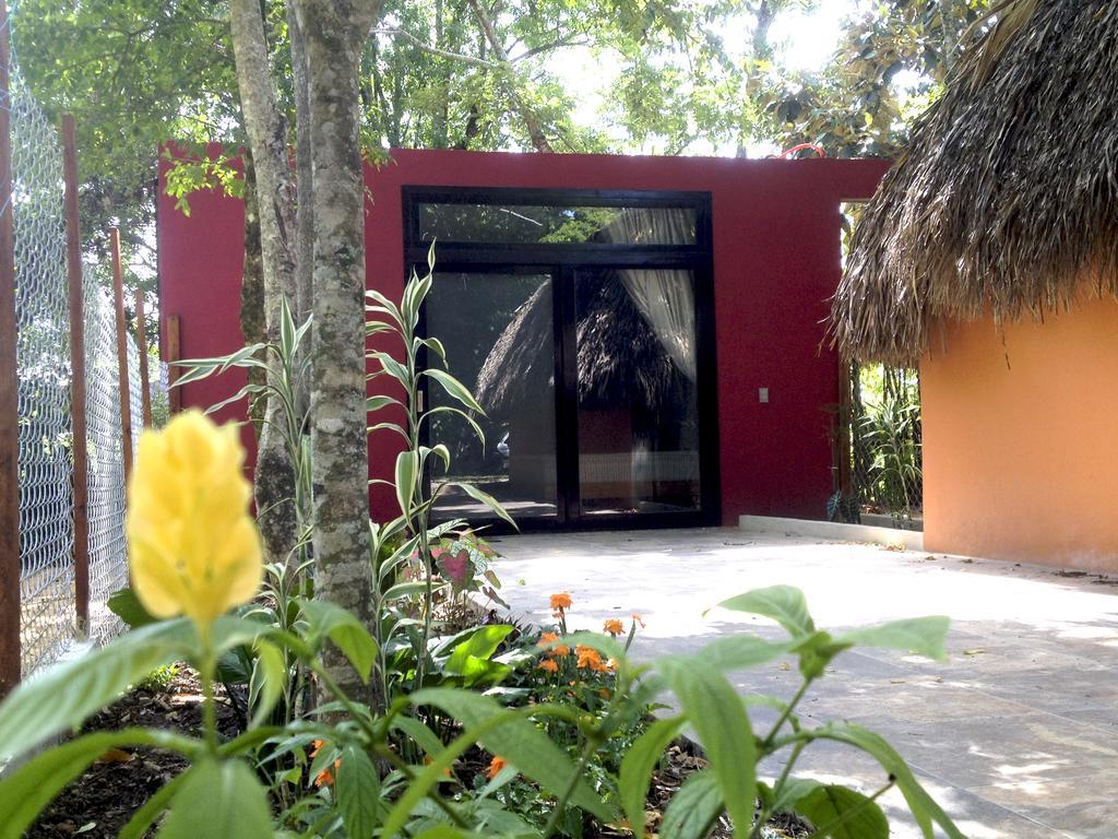 El Colombre Villa Palenque Room photo
